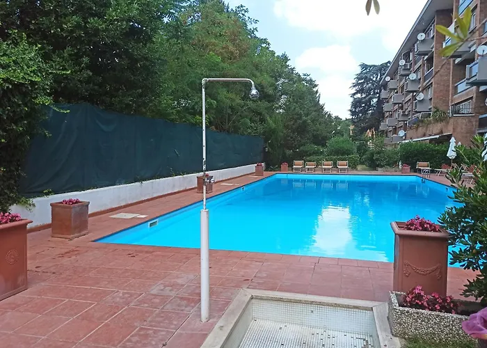 Aurelia Antica Terrace Free Pool And Parking *
